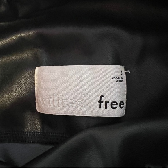 Aritzia Wilfred Leather Leggings - Picture 4 of 5